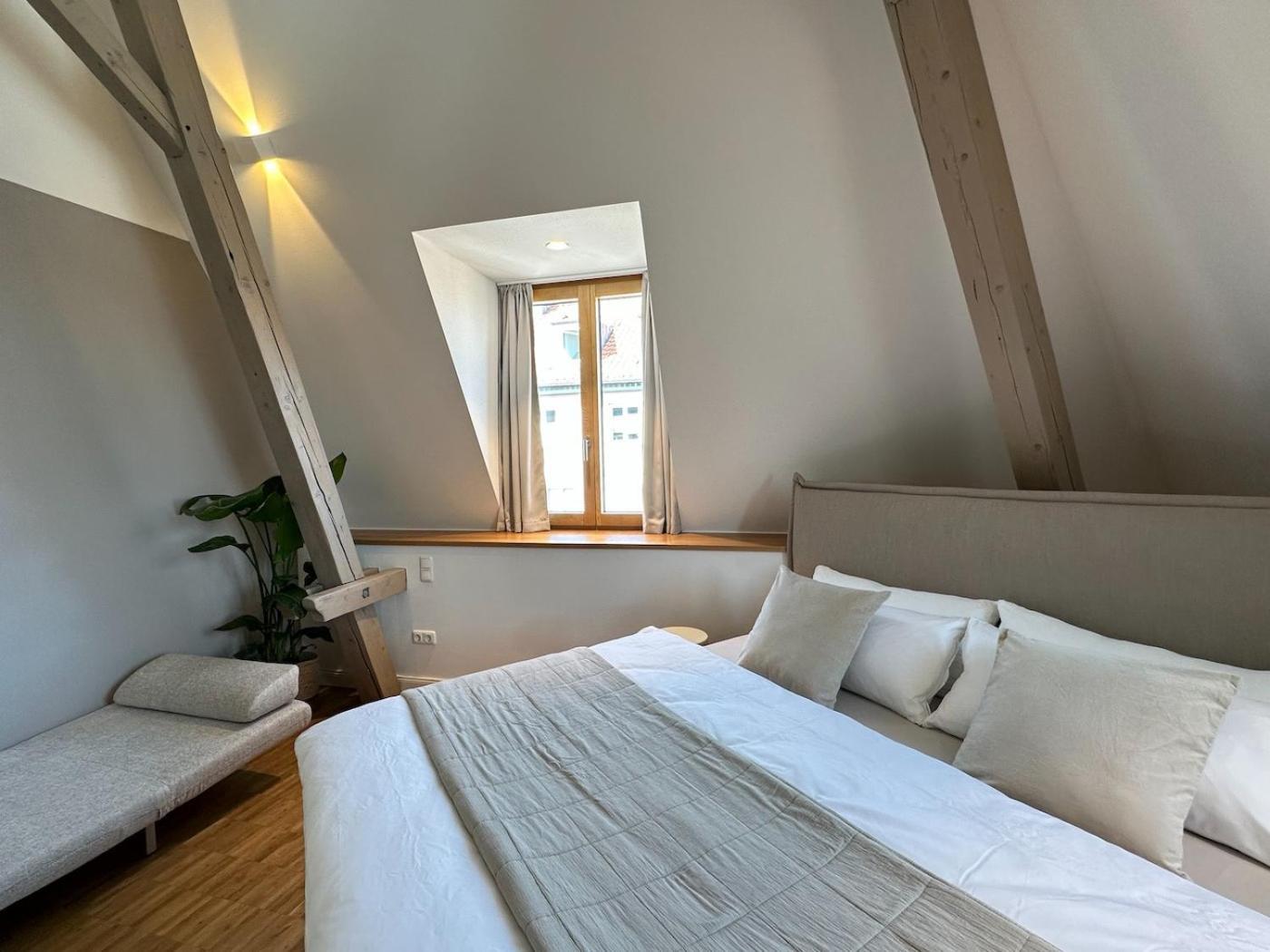 Truly - Viel Platz Fuer Business & Familie - Modern, Garage, Fahrstuhl Apartman Augsburg Kültér fotó