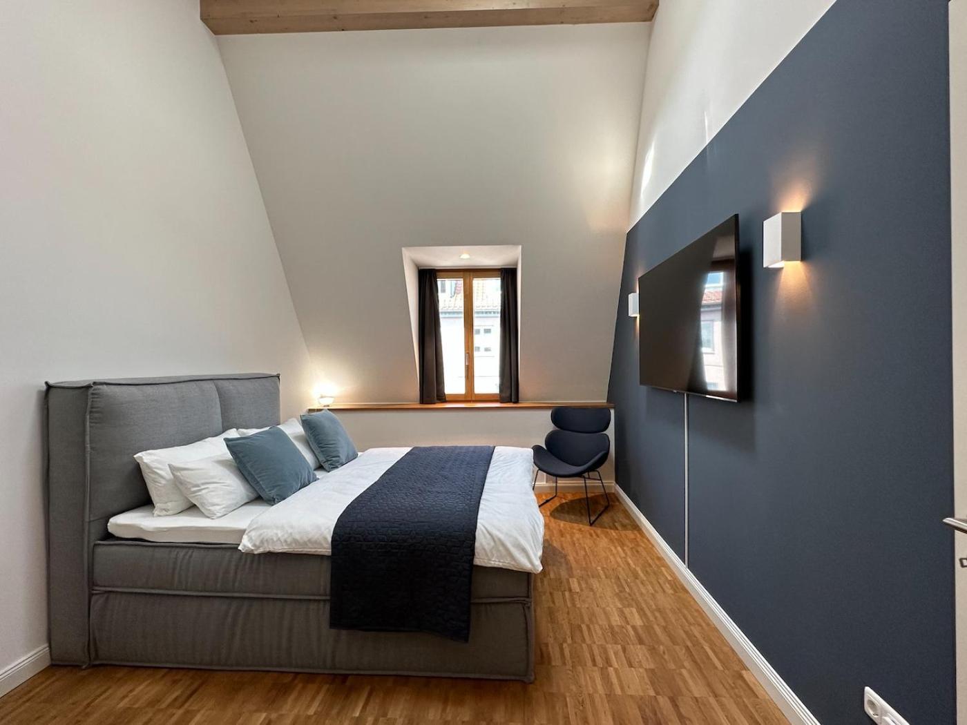 Truly - Viel Platz Fuer Business & Familie - Modern, Garage, Fahrstuhl Apartman Augsburg Kültér fotó