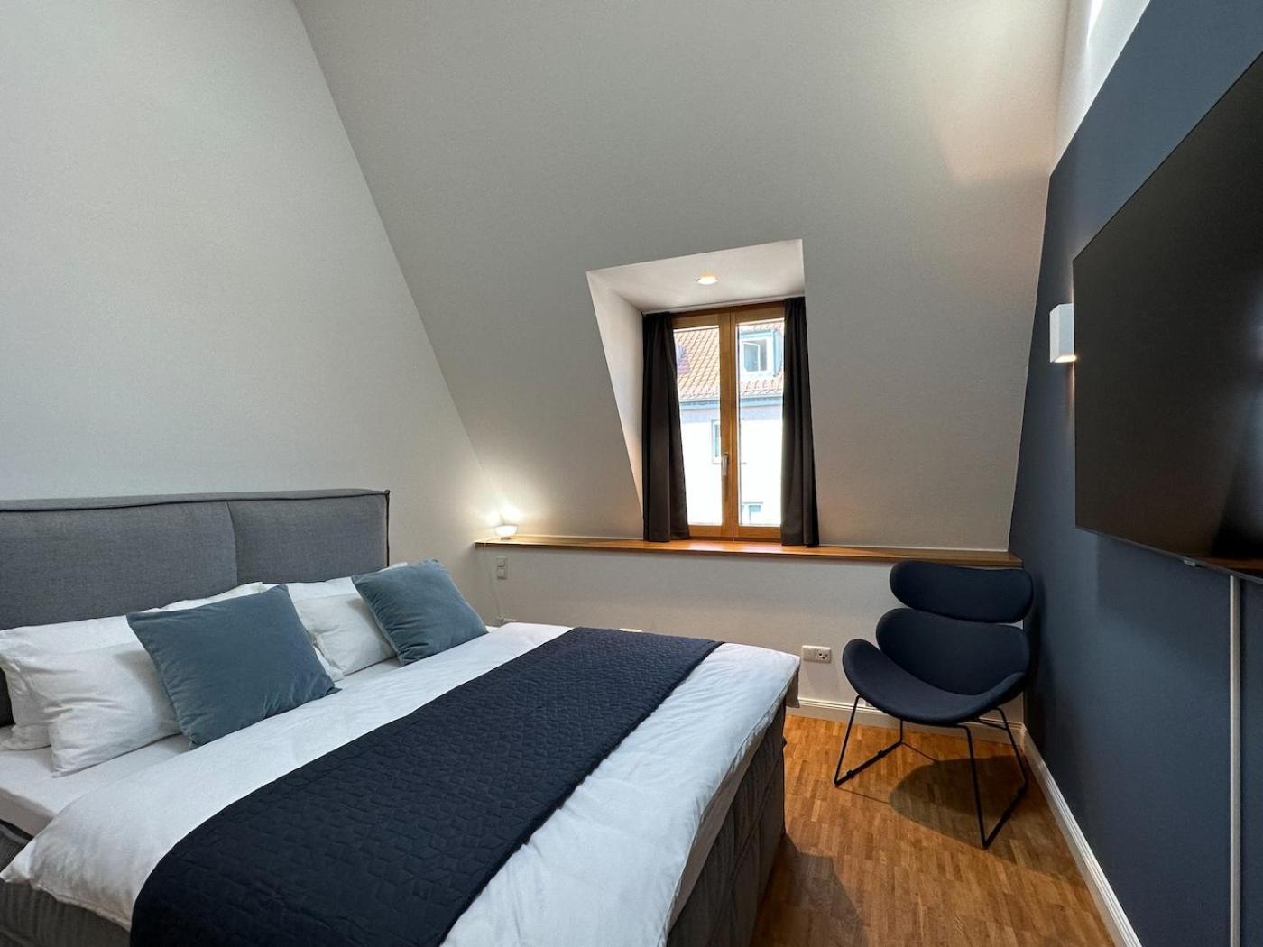 Truly - Viel Platz Fuer Business & Familie - Modern, Garage, Fahrstuhl Apartman Augsburg Kültér fotó