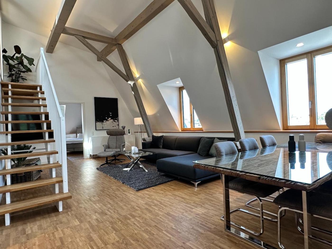 Truly - Viel Platz Fuer Business & Familie - Modern, Garage, Fahrstuhl Apartman Augsburg Kültér fotó